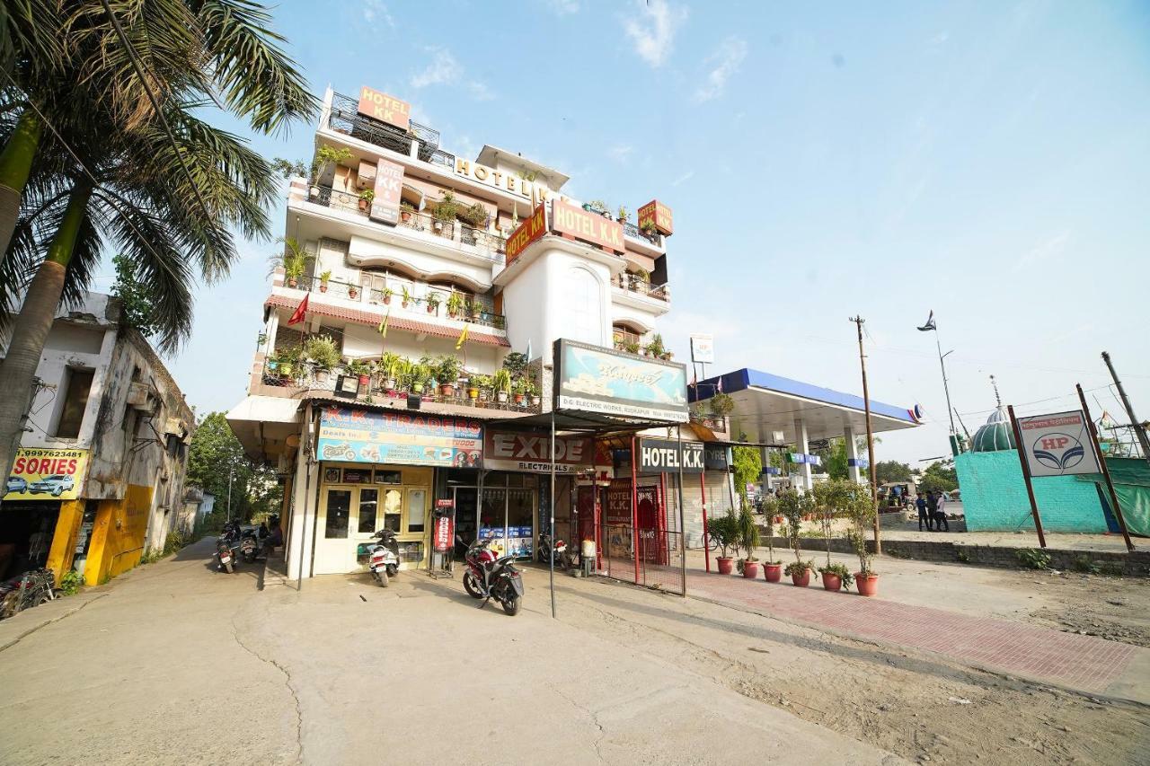 Oyo 39543 Hotel Kk Pantnagar Exterior photo